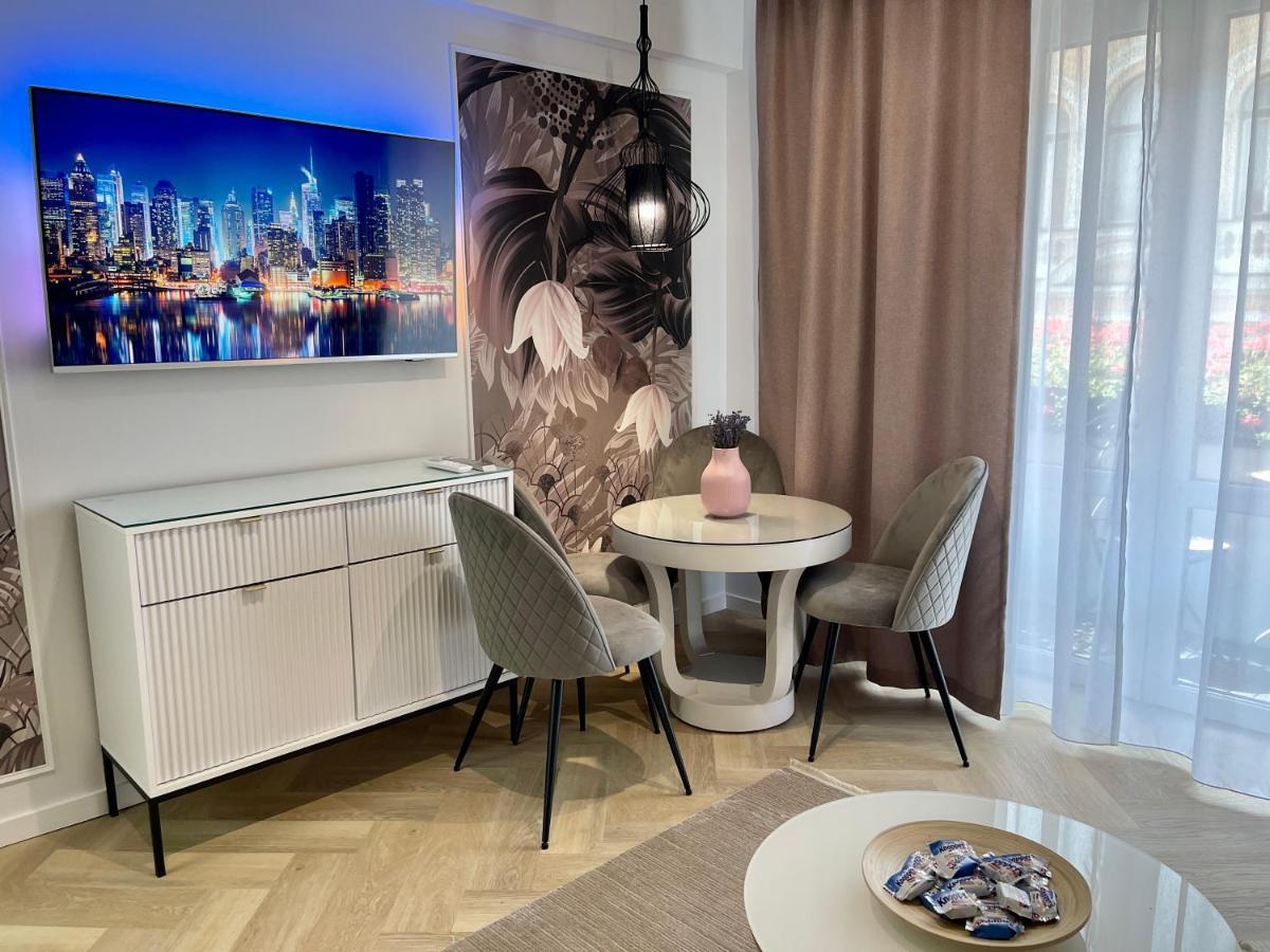 Jeny Boutique Apartment Târgu-Mureş Екстериор снимка