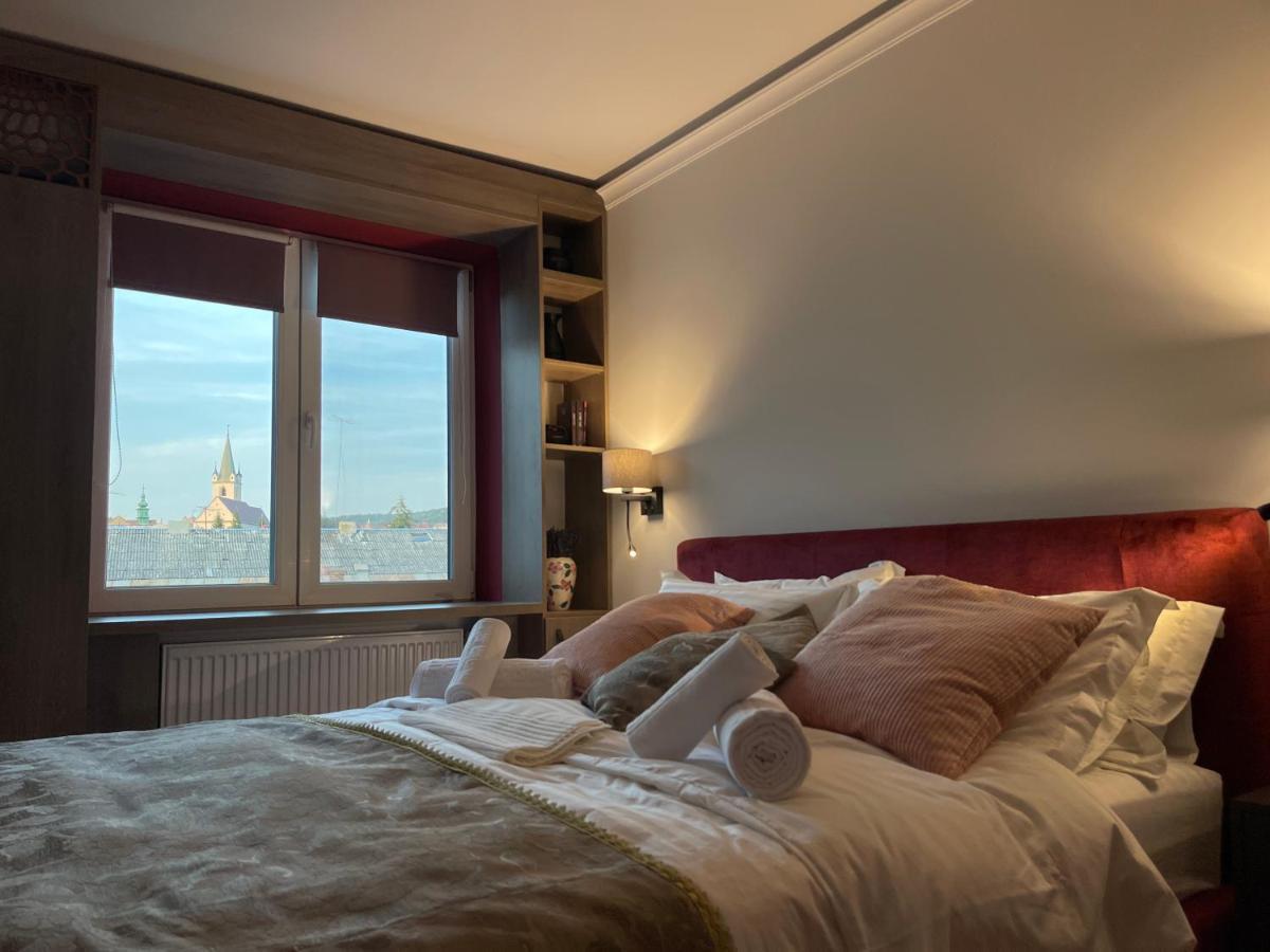 Jeny Boutique Apartment Târgu-Mureş Екстериор снимка