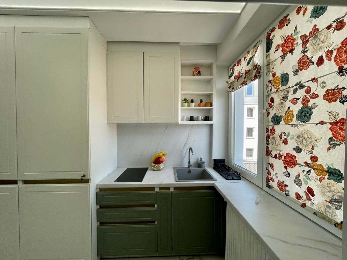 Jeny Boutique Apartment Târgu-Mureş Екстериор снимка