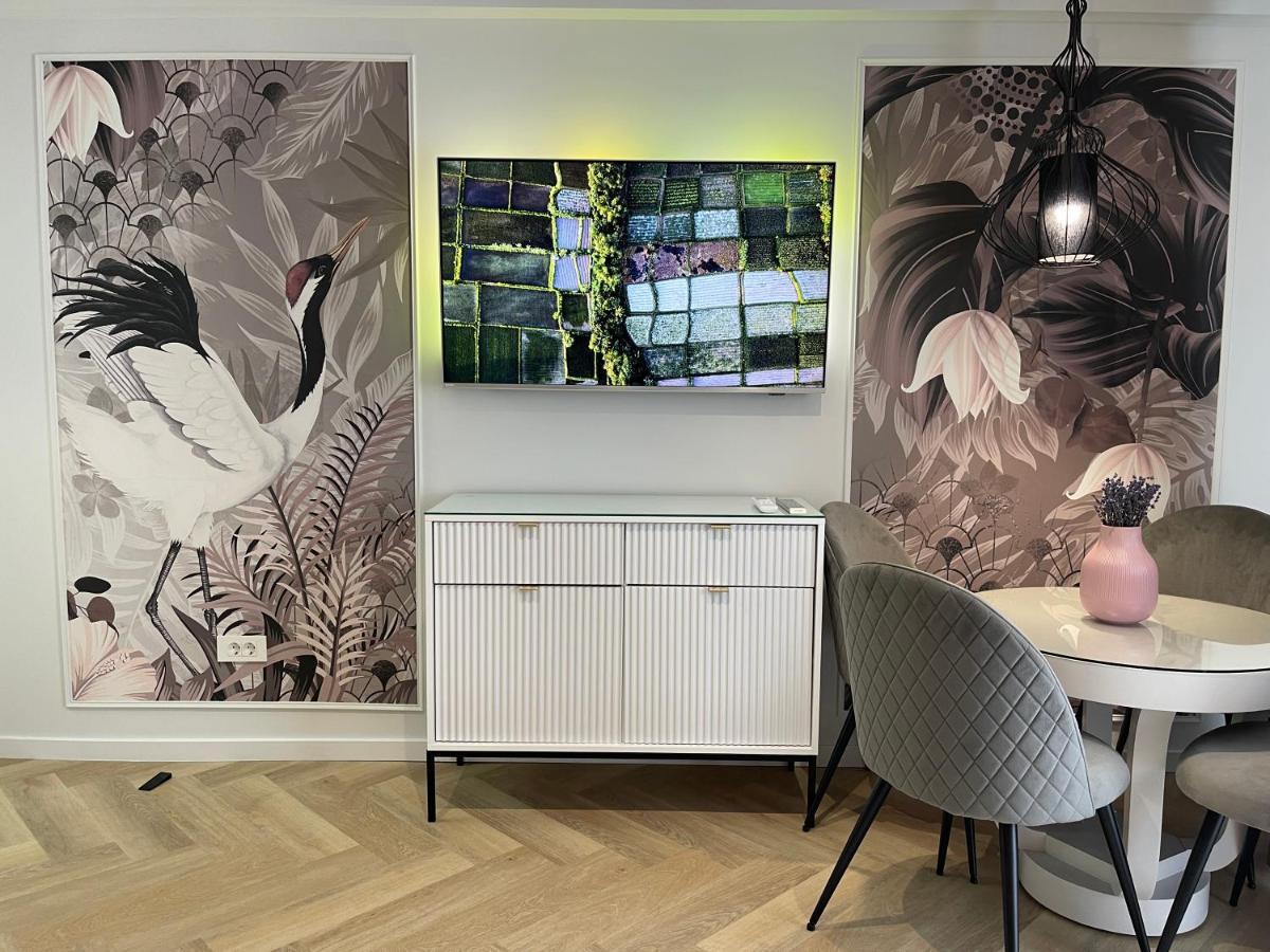 Jeny Boutique Apartment Târgu-Mureş Екстериор снимка