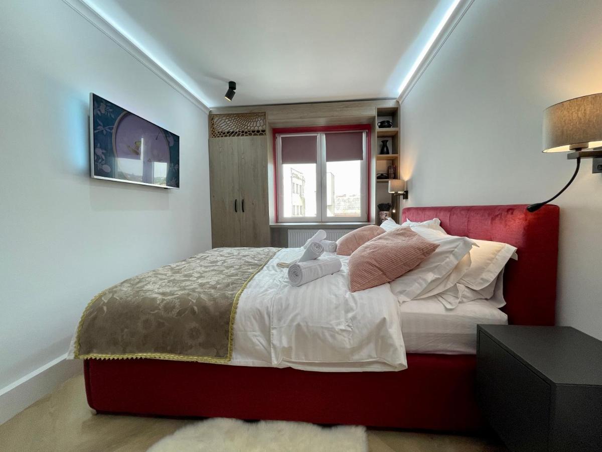 Jeny Boutique Apartment Târgu-Mureş Екстериор снимка